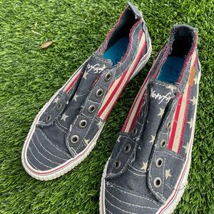 Blowfish Malibu Star-Striped Slip-On Sneakers